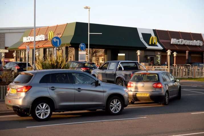 Mcdonald's Worker Reveals Customers Who Greet Them May Be Ignored